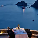 Canaves - Small Luxury Of The World