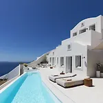 Canaves - Small Luxury Of The World