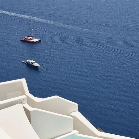 Canaves - Small Luxury Of The World