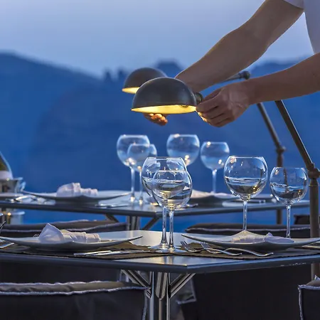 Canaves - Small Luxury Of The World Oia