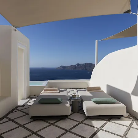 Canaves - Small Luxury Of The World