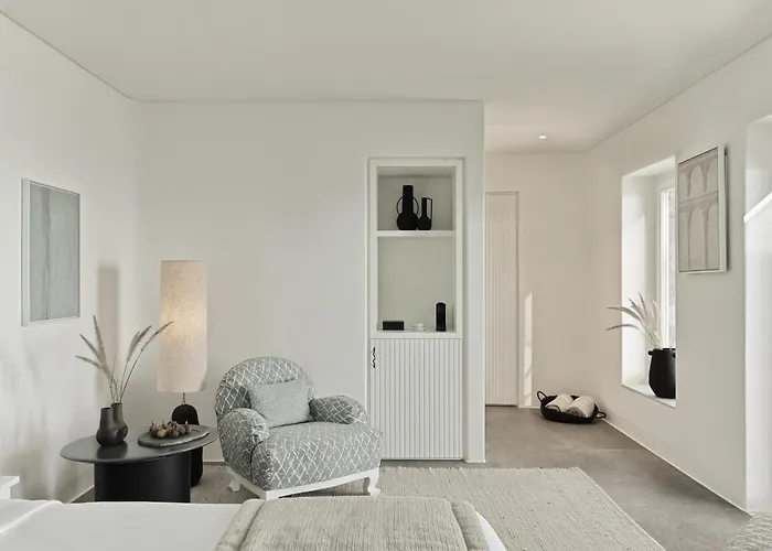 Canaves - Small Luxury Of The World فندق أويا