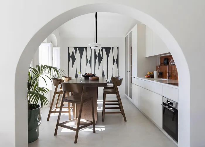 Canaves - Small Luxury Of The World