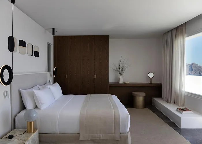 Canaves - Small Luxury Of The World