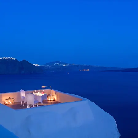 Canaves - Small Luxury Of The World
